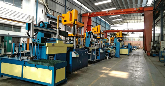 お買い得 1500KN 液圧自動ケトル形成機械 30KW モーター 700×880mm 作業台 ステンレス鋼の炊飯器と食器 スタンプ生産機器 オンライン
