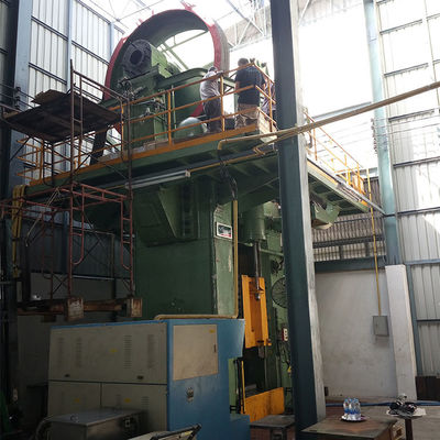 CNC力の調理器具を作るための電気手回し締め機機械16000KN