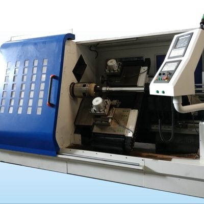 高効率のCNC金属スピニングマシン 照明用具 キッチン用品 アート用品