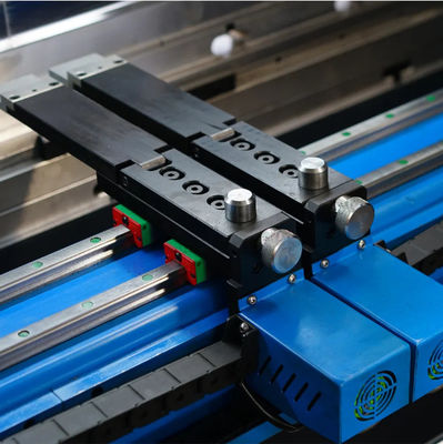 オートステンレス鋼 CNC 水力屈曲機 キッチンシンクのための金属折りたたみ
