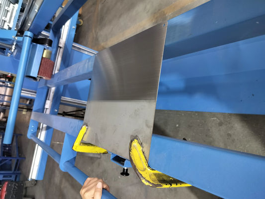 金属加工のシート手作りシンク磨き機 フラットサンダー平面磨き機