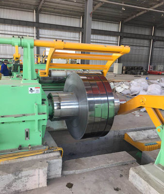 0.2 ~ 2.0×1400 スチールコイル精密切断機 中国製 高速切断機