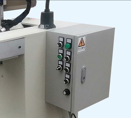 完全に自動 CNC 溶接機械 設備 工場 金属の金属のシート