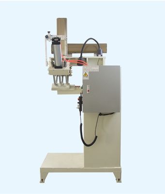 キッチン用機器の製造のためのCNC溶接機