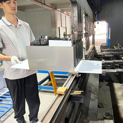 建築装飾用高効率の金属シート折りたたみの機器 304ステンレス鋼