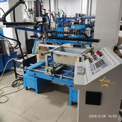 高度技術 キッチンシンク盆製造機械 CNC 表面溶接機械