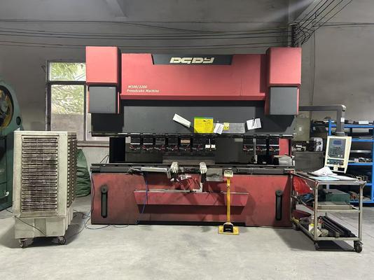 ボウルのベース用曲げ機