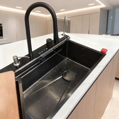 800mm 二槽式ステンレス鋼キッチンシンク、ブラッシュド仕上げ、防音パッド、リアセット排水